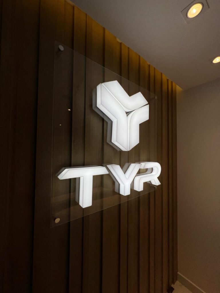 Letreiro luminoso lindo