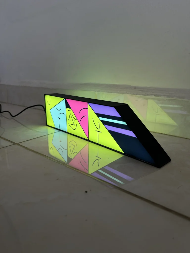 painel luminoso personalizado de mesa